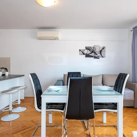 Apartment Duilo Skradin